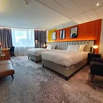 Voco Dusseldorf Seestern, An Ihg Hotel